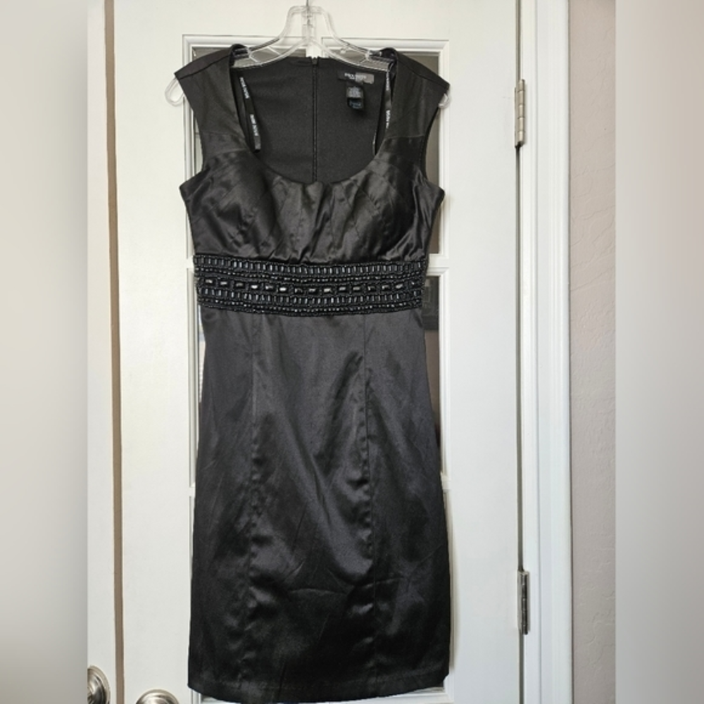 Bisou Bisou black Sleeveless satin Beaded dress size 4